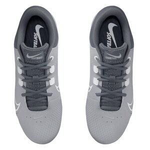 NIKE • Grey Women's Hyperdiamond 4 Pro Metal Fastpitch Softball Cleats